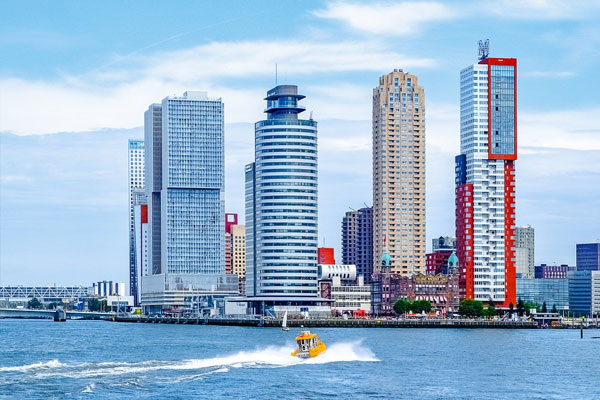 Rotterdam skyline along the Nieuwe Maas